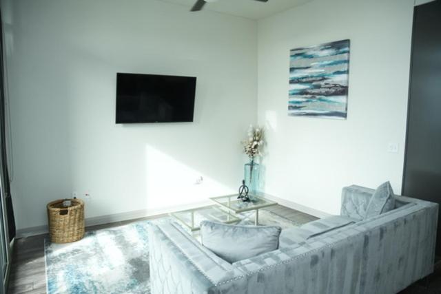 Downtown Dallas Apt With View Walking Distance To Aac With Free Parking Pool Wifi Екстериор снимка